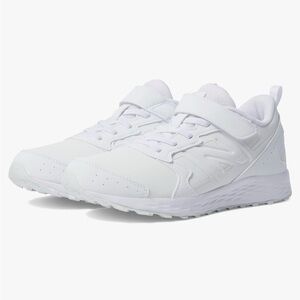 New Balance Kids' Fresh Foam 650 V1 Hook and Loop Running Shoe US size 2 Girls